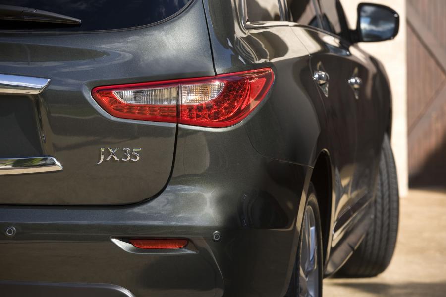  Infiniti JX35 2013 года  (фото 8 из 95)